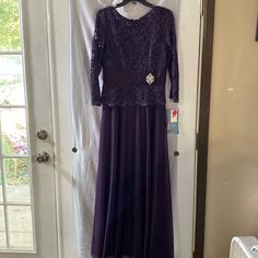 Brand New With Tags. Smoke Free Home. This Is An Absolutely Stunning Dress. Purple Cocktails, Cocktail Party Dress, Stunning Dresses, Women Accessories, Brand New, Maxi Dress, Womens Dresses, Outfit Accessories, Purple