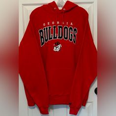 Men’s Russell Georgia Bulldogs Sweatshirt With Hood. Size Xl New With Tags Georgia Bulldogs Sweatshirt, Georgia Shirts, Georgia Hoodie, Ole Miss Sweatshirt, Bulldogs Sweatshirt, Georgia Bulldogs Hoodie, Georgia Shirt, Bulldog Sweatshirt, Navy Blue Crewneck