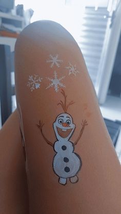 Arm Painting, Painting Easy, Tattoos For Kids, Olaf, Face Painting, Face Paint, Facial, Art Design