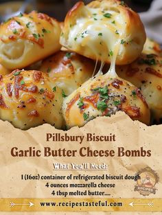 Recipes Garlic Bread, Camper Recipes, Tasteful Recipes, Recipes With Mozzarella Cheese, Pillsbury Biscuits, Awesome Appetizers, Medium Shag, Bisquick Recipes, Canned Biscuits