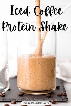 Delicious Iced Coffee Protein Shake Cold Brew Smoothie, Vanilla Protein Shake Recipes, Simple Protein Shake Recipes, Protein Drink Recipes, Coffee Protein Smoothie, Coffee Smoothie Recipes