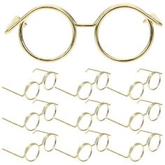 a set of glasses and eyeglasses with metal wire on the bottom, all in different sizes