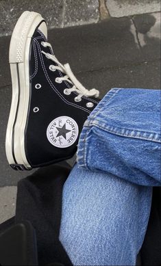 Chuck 70 Outfit, Converse Chunky, 70s Converse, Converse 70s, All Star Platform, Converse Aesthetic, Chuck 70s, Black Converse