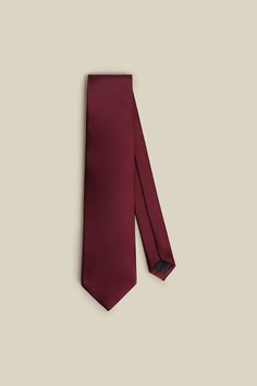 These colored ties make up a great foundation for any closet. Pick your favourite color and be ready to mix and match your outfit. Satin ties made in microfiber, soft and shiny. Enhypen Concert, School Ties, Random Clothes, Concert Fit, Silk Pocket Square, Concert Fits, 2024 Wedding, Red Tie, Modern Gentleman