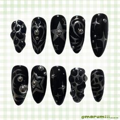 ★All press ons are made to order, please allow up to 2 weeks to receive your set! ★Every nail set is hand-painted with gel polish, please understand if the nails you receive are not a complete replica of the photos! I will try my best though! ★Nail sizes XS: 14mm, 11mm, 12mm, 10mm, 8mm S: 15mm, 12mm, 13mm, 11mm, 9mm M: 16mm, 12mm, 13mm, 11mm, 9mm L: 18mm, 13mm, 14mm, 12mm, 10mm Please follow the instructions on how to measure your nails.  For custom sizes, leave measurements in personalization box at checkout! ★Each package includes -10 nails of your size -Storage box -Cuticle pusher -Nail Glue -Buffing block -Alcohol wipe -Sheet of adhesive tabs ★How to apply your set -Push back cuticles with pusher -Buff surface of nail with buffing block until the nail is matte -Wipe oil and dust with a Cool Black And White Nails, Emo Goth Nails, Nail Ideas Black And Silver, Black Basic Nails, Emo Halloween Nails, Emo Nail Designs For Short Nails, Chrome Detail Nails, Black Gel X Nails, Cool Black Nails