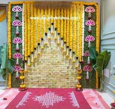 Pellikuthuru Decoration At Home, Haldi Function Decoration, Pellikuthuru Decor, Indian Baby Shower Decorations, Leaf Decor Wedding, Haldi Decoration Ideas, Naming Ceremony Decoration, Small Wedding Decor, Haldi Decoration