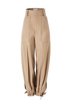 Balloon Trousers, Detail Couture, Mode Kimono, Balloon Pants, Tan Pants, Stylish Pants, Pants Design, 가을 패션