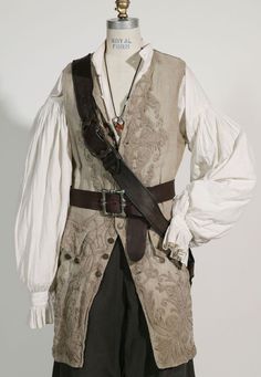 Old Fancy Outfits, Pirate Astethic Clothes, Fancy Pirate Outfit, Will Turner Costume, Pirate Wardrobe, Pirate Waistcoat, Fancy Pirate, Adventure Costume, Female Adventurer