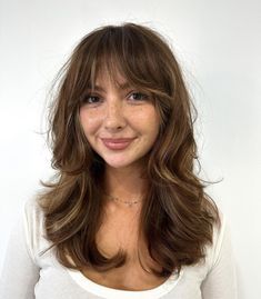 Haircut For Bangs, Brunette Medium Length Hair With Bangs, Mid Length Hair Choppy Layers, Women’s Haircut Trends 2024, Haircut Layers With Bangs, Low Maintenance Shag Haircut, Bangs And Medium Length Hair, Long Shag Bangs, Sidesweep Bangs