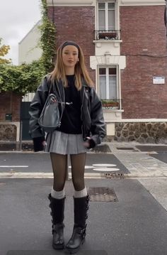 Motto Boots Outfits, Leather Jacket And Boots Outfit, January Fits, Gray Mini Skirt Outfit, Over Knee Socks Outfit, Inspo Outfits Invierno, Cold Outfit, Outfit Botas, Insta Aesthetic