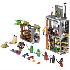 a lego set is shown with all the pieces in it