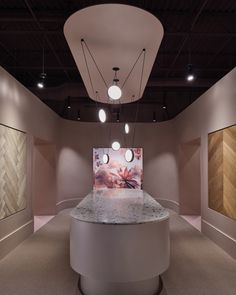 The Exhibition Room is painted in deep mauve tones creating an elevated backdrop for showcasing the brand’s luxury surfaces. The series of small rooms forms an enfilade of spaces, reminiscent of an art gallery. Each threshold is accentuated with a high-gloss finish. @relativespace
.
.
.
#ringostudio #interiordesign #experientialdesign #retaildesign