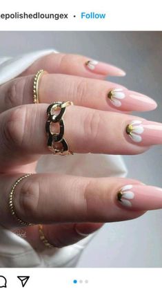 Samer Nails, Nails Gold, Colorful Nails, Dots Nails, Nails Pink, Hot Nails, Minimalist Nails, Dream Nails, Floral Nails