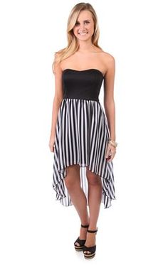 strapless day dress with black and white stripe high low chiffon skirt Fabulous Fashion, Day Dress, Summer Looks, Elegant Dresses, Day Dresses, Dream Closet