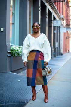 New York Winter Fashion, Best Black Friday Sales, Winter Mode Outfits, Black Women Fashion, Mode Inspo, Plaid Skirt, Fall Fashion Outfits, Winter Fashion Outfits, Autumn Winter Fashion