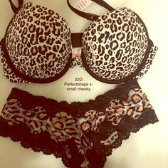 The Bra Size 32d; Cheky Panty Size Xsmall. 100% Authentic , Please Ask For Availability Before Purchasse. Thank You! Burlesque Bra, Ysl Perfume, Winky Face, Girly Tops, Trashy Outfits, Leopard Print Bra, Bra Outfit, Pretty Bras, Fashion Dictionary