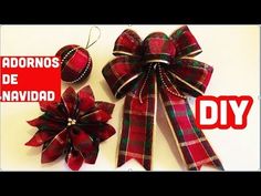 two red and green bows are hanging on a wall with the words diy written in spanish