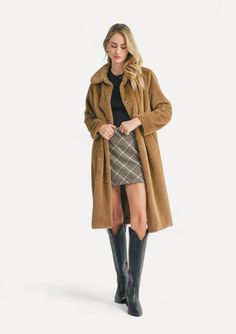 clothing - Coats - Fashion - Ruby Jane & Valleygirl Boutique. Faux Fur Long Coat, Fur Long Coat, Cozy Luxury, Holiday Dresses Women, Colorado Outfits, Long Faux Fur Coat, Cardigan Crop Top, Cardigan Crop, Cute Jackets