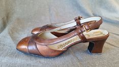 Historical Shoes, Fashion Articles, Fashion Aesthetics, Aesthetic Shoes, Slingbacks, Pretty Shoes, Vintage Shoes, 40 Years, Cute Shoes