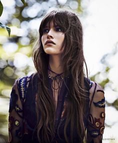 Zenske Frizure, Vanessa Moody, 70s Hair, Beautiful Haircuts, Boho Life, Burberry Prorsum, Long Hair With Bangs, Rolling Stone, Buzz Cut