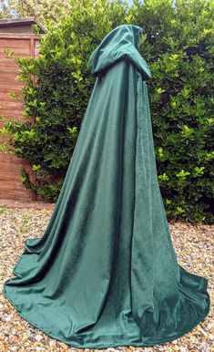 Hooded Velvet Cloak with Pockets Lined LARP Cloak Ranger | Etsy Green Queen