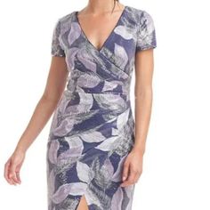 Details Manufacturer - Js Collections Retail - $298.00 Style Type - Bodycon Dress Collection - Js Collections Sleeve Length - Short Sleeve Closure - Hidden Back Zipper Material - 95% Polyester/5% Spandex Fabric Type - Polyester Specialty - Sequined Bust: 33.5-34" Waist: 28" Hips: 35-36" **New Without Tags** Disco Glam, Wedding Colors Blue, Evening Gowns Elegant, Sequin Cocktail Dress, Long Sleeve Sequin, Printed Bodycon Dress, Dress The Population, Dress 16, Wrap Dress Floral