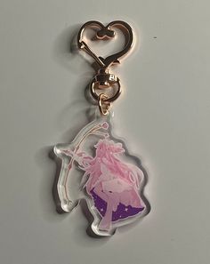 -Madoka magica keychain 1.5-2" -Keychain comes with a rose gold heart clasp! -double sided (same design) -keychains come with a protective film so make sure to remove it! Meme Design, Rose Gold Heart, Madoka Magica, Gold Heart, Double Face, A Rose, Or Rose, Keychains, Double Sided