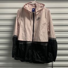 Pre-Owned Nwt Condition 10/10 Size L Nike Athleisure Outerwear For Spring, Nike Pink Long Sleeve Windbreaker, Nike Spring Sportswear Outerwear, Nike Sportswear Outerwear For Spring, Nike Pink Sporty Outerwear, Casual Pink Nike Windbreaker, Sporty Pink Nike Outerwear, Urban Pink Outerwear For Fall, Pink Nike Windbreaker For Winter