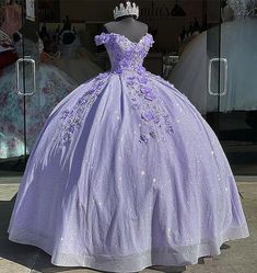 Lilac Quinceanera Dresses 3D Flower Off Shoulder Sweet 15 Party Prom Ball Gown. "This pin contains affiliate links, which means I may earn a commission at no cost to you extra for you". 
#affiliate #advertising" Lilac Quince, Lilac Ball Gown, Quinceñera Ideas, Robes Quinceanera, Lavender Quinceanera Dresses, Lavender Quinceanera, Dress Pins, Purple Quinceanera, Purple Ball Gown