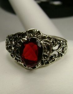 Pink Topaz Ring, Sterling Silver Garnet Ring, Red Garnet Ring, Stock Design, Floral Filigree, Nouveau Jewelry, Gorgeous Ring, Art Nouveau Jewelry, Jewelry Fashion Trends