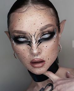 Спонж Beauty Blender, Futuristic Makeup, Face Art Makeup, Rave Makeup, Fairy Makeup, Elf Makeup, Horror Movie Characters