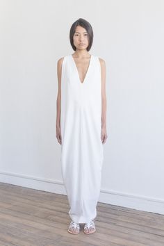 Etienne Deroeux Minimal Chic, White Shirts, Lawn Care, White Style, Comfortable Outfits, Golf Course, Santorini