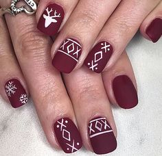 Boho Christmas Nails, Western Nails Fall, Cowboy Christmas Nails, Country Christmas Nails, Red Western Nails, Classy Nails Fall, Western Christmas Nails, Fall Classy Nails