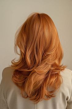 Redhead Long Layers, Ginger Hair Mid Length, Haircut For Redheads, Haircut For Red Hair, Copper Lowlights On Red Hair, Light Ginger With Blonde Highlights, Haircut Ginger Hair, Blond Orange Hair, Copper Ginger Hair Color