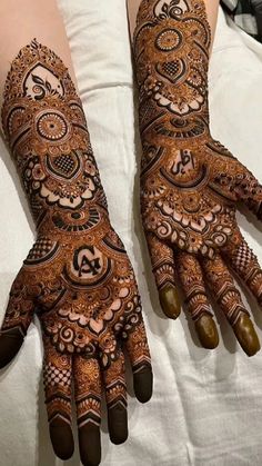 Heavy Arabic Mehendi Designs, Bridal Mehndi Hands, Back Hand Mehndi Bridal, Wedding Mehandhi, Bridal Mehndi Back Hand, Dulhan Mehndi Designs Bridal Henna, Bridal Hand Mehndi Designs, Simple Bridal Mehendi Designs Hands, Bridal Mehndi Designs Back Hands Brides