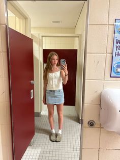 Outfits With Clogs Summer, Birkenstock Women Outfit, Summer Outfit Inspiration Aesthetic, Outfits With Clogs, Women Birkenstock, Birks Outfit, Birkenstock Boston Outfit, Clogs Birkenstock, Go Viral On Tiktok