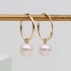 These stylish 9ct gold and cultured pearl earrings are the perfect gift. They are the ideal accessory for every outfit and suit all age groups. The simplicity and quality of these timeless earrings make them a popular and treasured gift for all occasions FREE DELIVERY - we will send your order through our tracked service FREE GIFT BOX AND GIFT MESSAGE - we will pack your item in our beautiful branded box and with an added gift card We regret we are unable to exchange earrings for hygiene reasons Timeless Earrings, Thoughtful Gifts For Her, Boys Jewelry, Cultured Pearl Necklace, Gold Pearl Earrings, Earring Cards, Pearl Hoop Earrings, Vermeil Jewelry, Fine Jewelry Collection