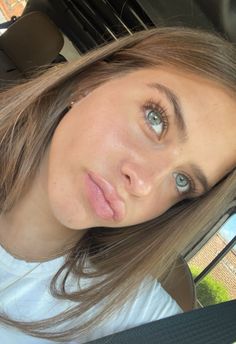 Natural Makeup Styles, Festival Make Up Ideas, Makeup Natural Look, No Make Up Make Up Look, Brunette Blue Eyes, Natural Makeup Ideas, Natural Makeup Style, Festival Make Up, Dag Make Up