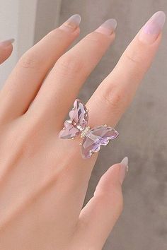 Magical Clothing, Hand Jewelry Rings, Pretty Jewelry Necklaces, Magical Jewelry, Jewelry Accessories Ideas, Girly Accessories, Classy Jewelry, Fancy Jewellery, Fancy Jewelry