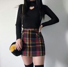 Rok Mini, Outfit Trends, Korean Fashion Trends, Indie Outfits, Pinterest Fashion, Plaid Skirt, Edgy Outfits, Mode Inspiration, Outfit Casual