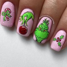 Grinch Nail Art, Christmas Press On Nails, Nail Art Noel, Nails Short Square, Fake Nails Long, Long Stiletto, Press On Nails Short, Cute Christmas Nails, Nails Green