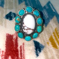 Wild Horse Turquoise With Sterling Silver Handmade Ring Size 9 Southwestern Style Oval White Rings, Southwestern Style White Ring Jewelry, White Turquoise Ring Bohemian Style Gift, White Turquoise Bohemian Ring For Gift, Southwestern Style White Round Rings, Bohemian White Turquoise Ring Gift, Bohemian Style White Turquoise Ring Gift, Bohemian Handmade White Turquoise Ring, Bohemian White Oval Jewelry