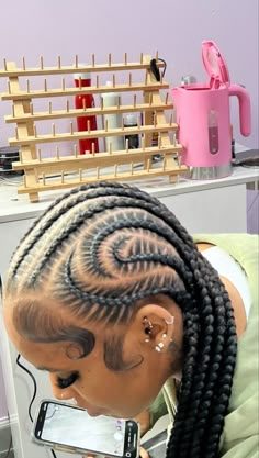 7 Cornrow Braids, Ten Feedin Braids, Feed In Bun Hairstyles, Knee Length Stitch Braids, Beginner Cornrow Styles, Free Style Straight Back Braids, Six Straight Back Feed In Braids, Unique Straight Back Braids, Brading Hairstyles Teens