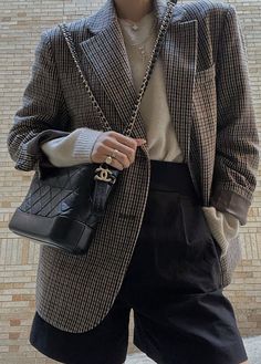 Oversize Blazer Outfit, Blazer Outfits, Blazer Fashion, Character Outfits, Casual Style Outfits, Women's Summer Fashion, Spring Summer Outfits, Hijab Fashion, Classy Outfits