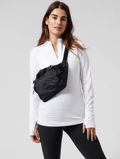 Excursion Waistbag | Athleta Chic Travel Outfit, Cindy Hattersley, Interior Organization, Travel Capsule Wardrobe, Italy Trip, White Denim Jeans, Crossbody Bag Black, Aesthetic Inspiration, Travel Purse