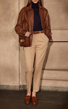 Winter Ralph Lauren Outfit, Ralph Lauren Style Classy, Vintage Ralph Lauren Aesthetic, Old Money Fashion Aesthetic, Ralph Lauren 2023, Ralph Lauren Outfits Women, Classic Ralph Lauren Style, Old Money Outfit Women, Ralph Lauren Resort