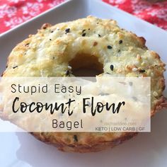 Stupid Easy Coconut Flour Bagel - Rachael Dee Keto - Low Carb Recipes Using Coconut Flour, Keto Chaffles, Desayuno Keto, Low Oxalate, Flour Bread, Coconut Flour Recipes, Keto Bagels, Grocery Savings, Keto Breads