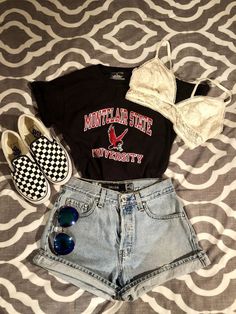 Style Jean Shorts, Vsco Outfits, Look Grunge, Vintage Denim Shorts, Tumblr Outfits, Teen Fashion Outfits