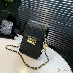 Bird in Bag - Ringer chain bag female new fashion small square bag simple pure color single shoulder crossbody cell phone bag Cell Phone Bag, Street Trends, Chain Bag, Bird In Bag, Square Bag, Chain Bags, Phone Bag, Pure Color, New Fashion