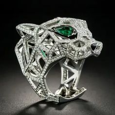 Leopard Ring, Diamond And Emerald Ring, Panther Ring, Cartier Diamond, Emerald Eyes, Cartier Panthere, Bold Rings, Hip Hop Style, Round Moissanite